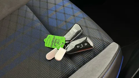 VOLKSWAGEN GOLF 2.0 TSI 333 R Black Edition 4Motion DSG