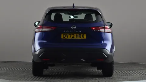 NISSAN QASHQAI 1.3 DiG-T MH Acenta Premium