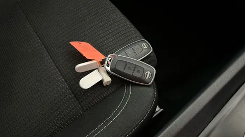 NISSAN QASHQAI 1.3 DiG-T MH Acenta Premium