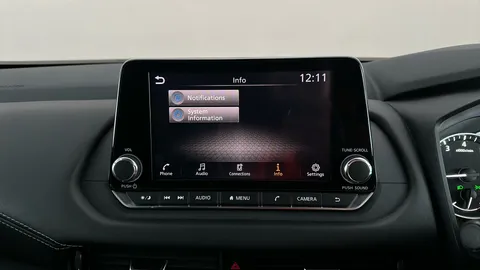 NISSAN QASHQAI 1.3 DiG-T MH Acenta Premium