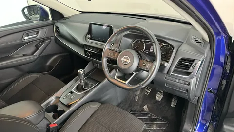 NISSAN QASHQAI 1.3 DiG-T MH Acenta Premium