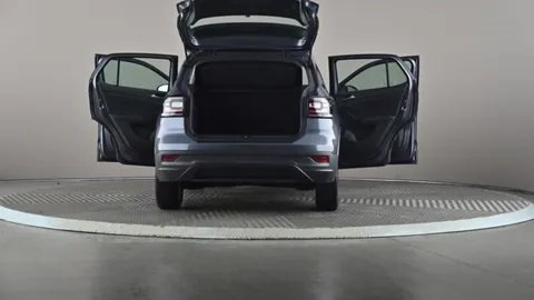 VOLKSWAGEN T-CROSS 1.0 TSI 110 SE DSG