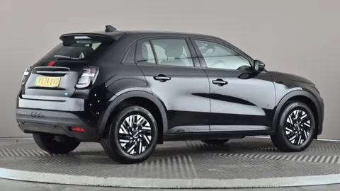 FIAT 600 115kW Red 54kWh Auto