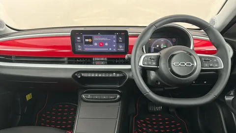 FIAT 600 115kW Red 54kWh Auto