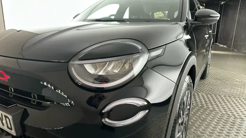 FIAT 600 115kW Red 54kWh Auto