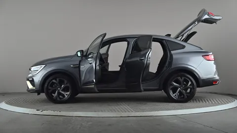 RENAULT ARKANA 1.6 E-Tech full hybrid 145 Engineered Auto