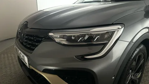 RENAULT ARKANA 1.6 E-Tech full hybrid 145 Engineered Auto
