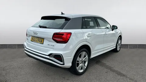 AUDI Q2 35 TFSI S Line S Tronic