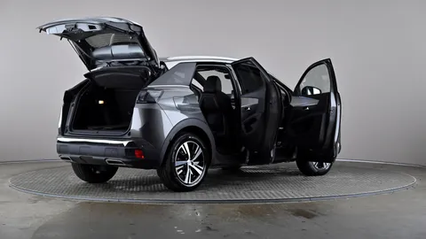 PEUGEOT 3008 1.2 Hybrid 136 GT e-DSC6