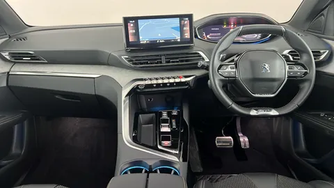 PEUGEOT 3008 1.2 Hybrid 136 GT e-DSC6