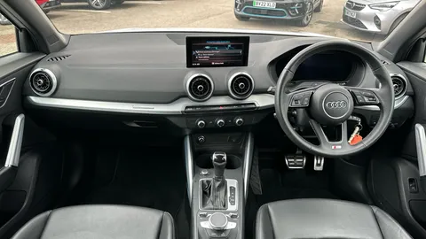AUDI Q2 35 TFSI S Line S Tronic