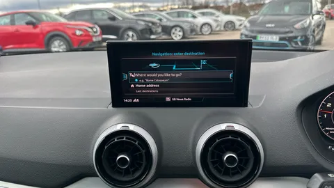 AUDI Q2 35 TFSI S Line S Tronic