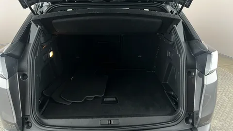 PEUGEOT 3008 1.2 Hybrid 136 GT e-DSC6