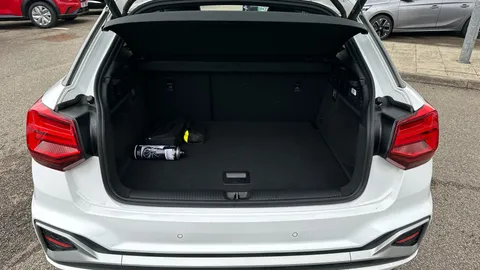 AUDI Q2 35 TFSI S Line S Tronic