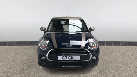 MINI HATCHBACK 1.5 Cooper Seven