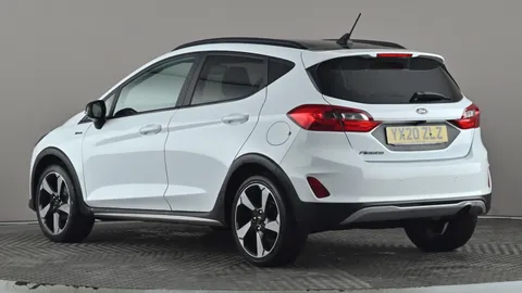 FORD FIESTA 1.0 EcoBoost Active B+O Play