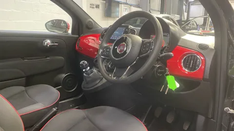 FIAT 500 1.0 Mild Hybrid Red