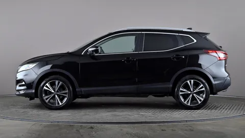 NISSAN QASHQAI 1.3 DiG-T N-Connecta