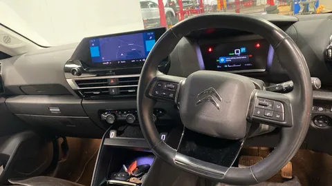 CITROEN C4 100kW Shine Plus 50kWh Auto