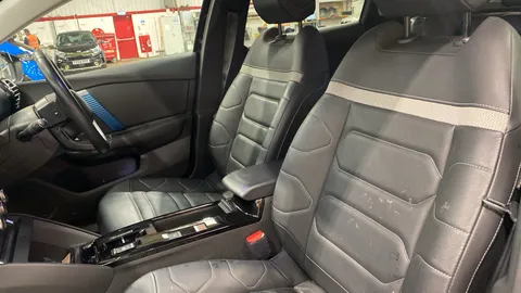 CITROEN C4 100kW Shine Plus 50kWh Auto