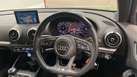 AUDI A3 30 TFSI 116 Black Edition