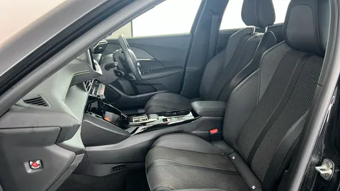 PEUGEOT 2008 100kW GT 50kWh Auto