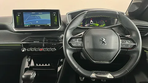 PEUGEOT 208 1.2 PureTech 100 GT