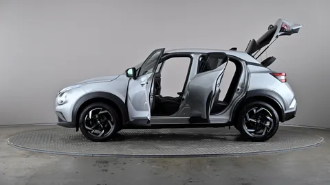 NISSAN JUKE 1.0 DiG-T 114 N-Connecta