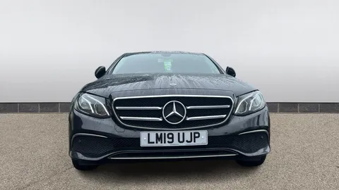 MERCEDES-BENZ E CLASS E 200 SE 9G-Tronic