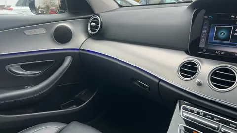 MERCEDES-BENZ E CLASS E 200 SE 9G-Tronic