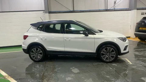 SEAT ARONA 1.0 TSI 110 Xcellence [EZ] DSG