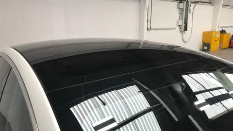 TESLA MODEL 3 Standard Plus Auto