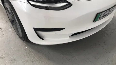 TESLA MODEL 3 Standard Plus Auto