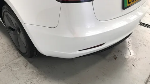 TESLA MODEL 3 Standard Plus Auto