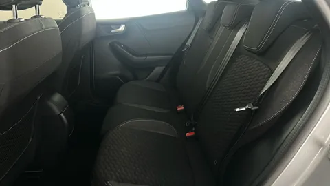 FORD PUMA 1.0 EcoBoost Hybrid mHEV Titanium