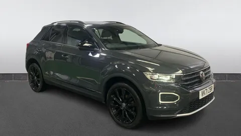 VOLKSWAGEN T-ROC 1.0 TSI 110 Black Edition