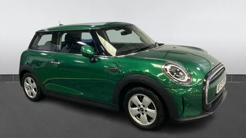 MINI HATCHBACK 1.5 Cooper Classic Premium Auto