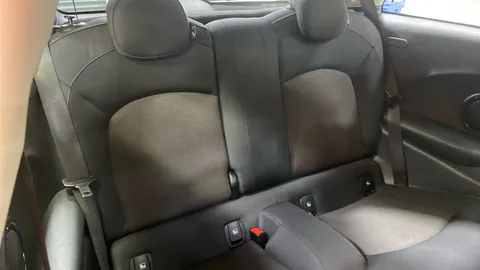 MINI HATCHBACK 1.5 Cooper Classic Premium Auto