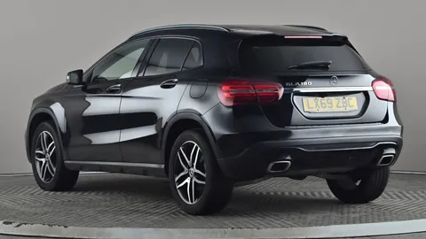 MERCEDES-BENZ GLA GLA 180 Urban Edition Auto
