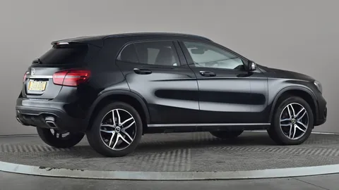 MERCEDES-BENZ GLA GLA 180 Urban Edition Auto