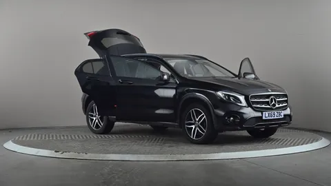 MERCEDES-BENZ GLA GLA 180 Urban Edition Auto