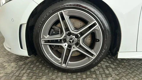 MERCEDES-BENZ A CLASS A250 AMG Line Premium Plus Auto