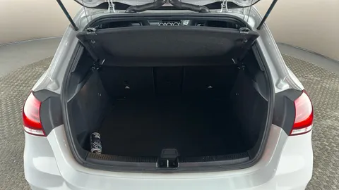 MERCEDES-BENZ A CLASS A250 AMG Line Premium Plus Auto