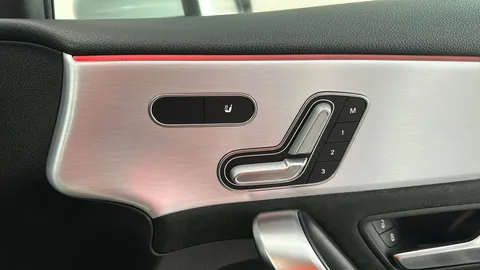 MERCEDES-BENZ A CLASS A250 AMG Line Premium Plus Auto