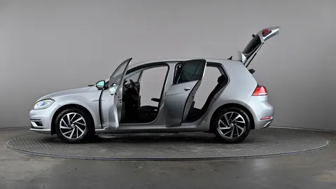 VOLKSWAGEN GOLF 1.5 TSI EVO Match Edition