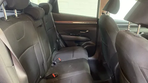HYUNDAI TUCSON 1.6 TGDi SE Connect 2WD