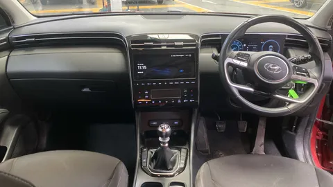 HYUNDAI TUCSON 1.6 TGDi SE Connect 2WD