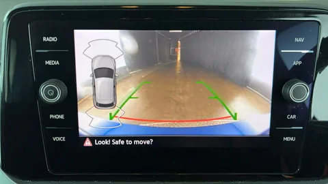 VOLKSWAGEN T-ROC 1.5 TSI Life DSG