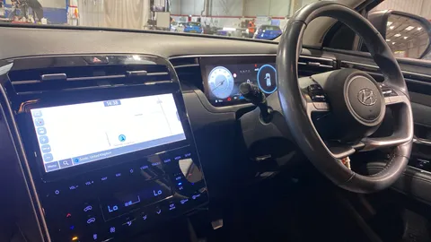 HYUNDAI TUCSON 1.6 TGDi SE Connect 2WD