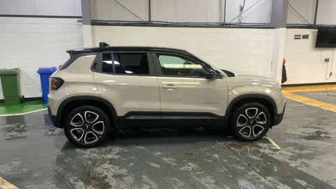 JEEP AVENGER 115kW Summit 54kWh Auto